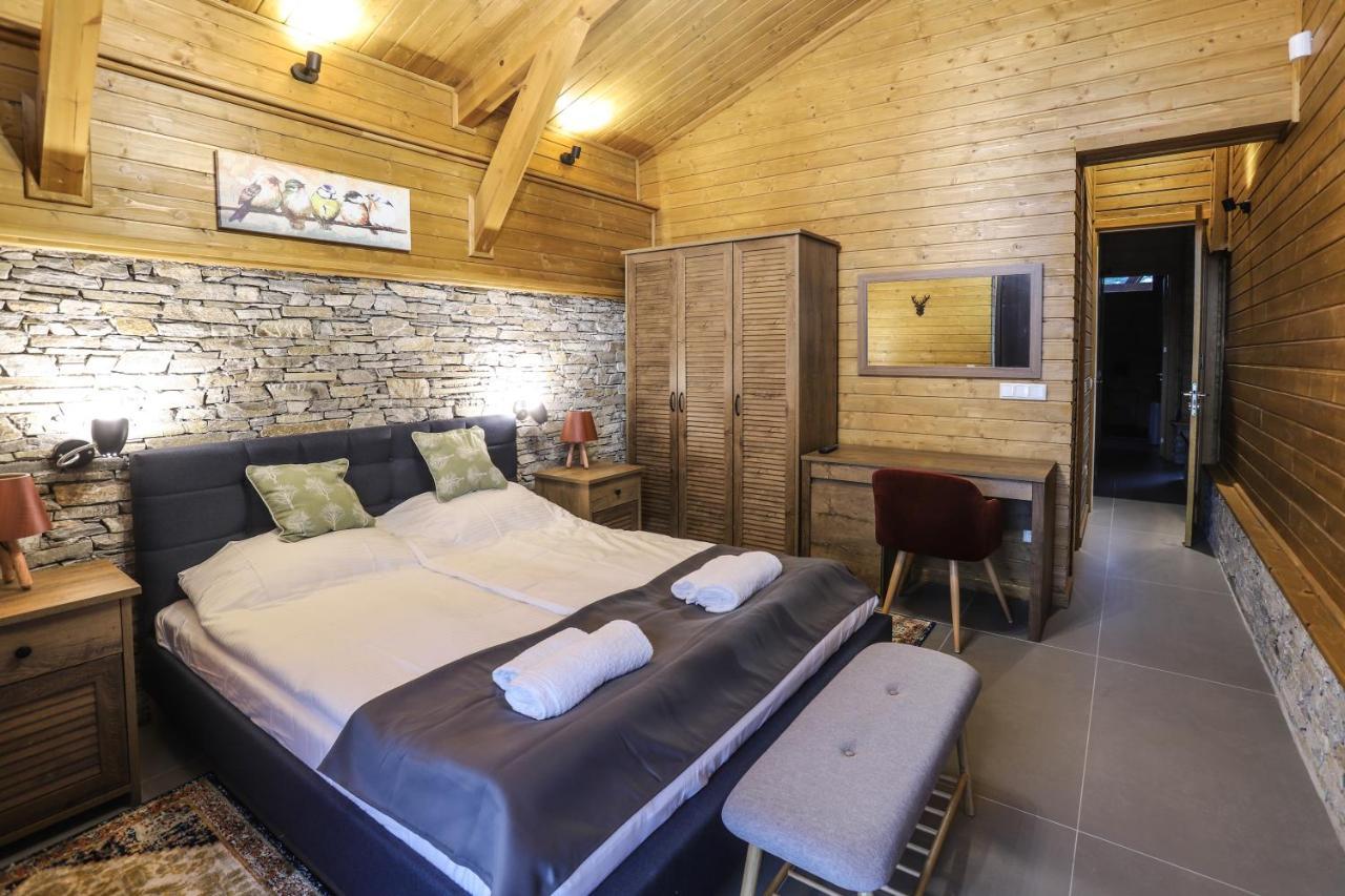 Mountain Hawk Park Villa Bansko Exterior photo