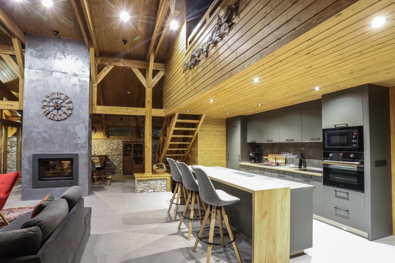 Mountain Hawk Park Villa Bansko Exterior photo