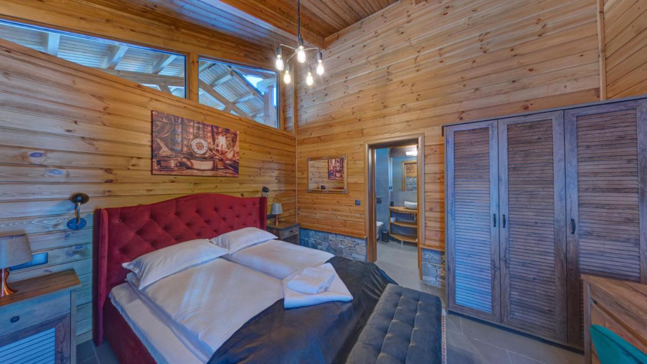 Mountain Hawk Park Villa Bansko Exterior photo